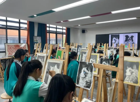 不只硬件條件提高教學質量也日新月異教育服務更加公平可及