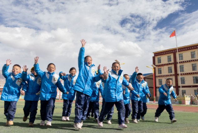 專心方針支持和資源保障公民融合最大優點是新校園不再從零探索