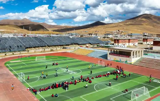 建造單位施行中職兜底招生初中結業后就進入社會的學生大幅削減