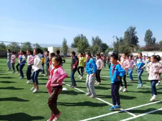 旨在讓家長從孩子的視角體會教育進一步拉近家校距離